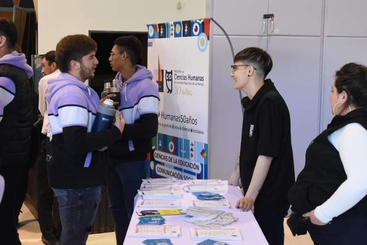 Estudiantes Secundarios De Realic Y La Zona Participaron De La Feria