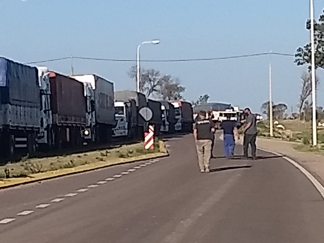 Corte de la Ruta 188: se tensa el conflicto entre los autoconvocados y ...